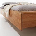 FLAI Bett Eiche massiv von Müller Möbelwerkstätten